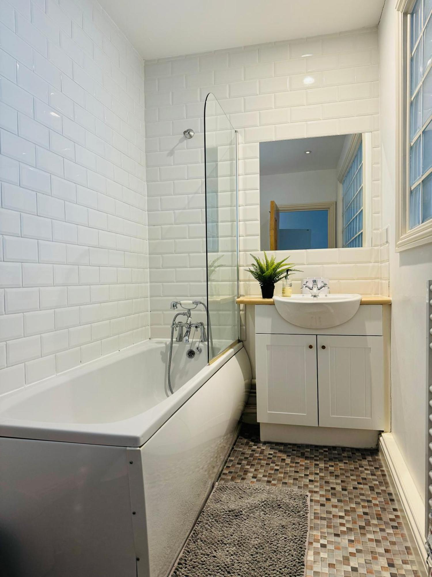 Modern House In Central St Leonards Hastings Ngoại thất bức ảnh